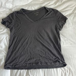Women’s V-Neck Tshirt